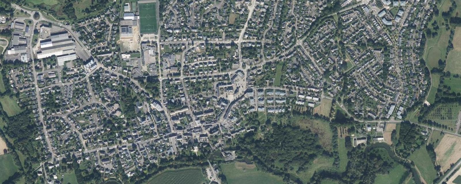 Vue aérienne de Acigné (Ille-et-Vilaine)