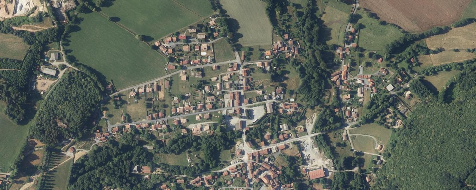 Vue aérienne de Albine (Tarn)