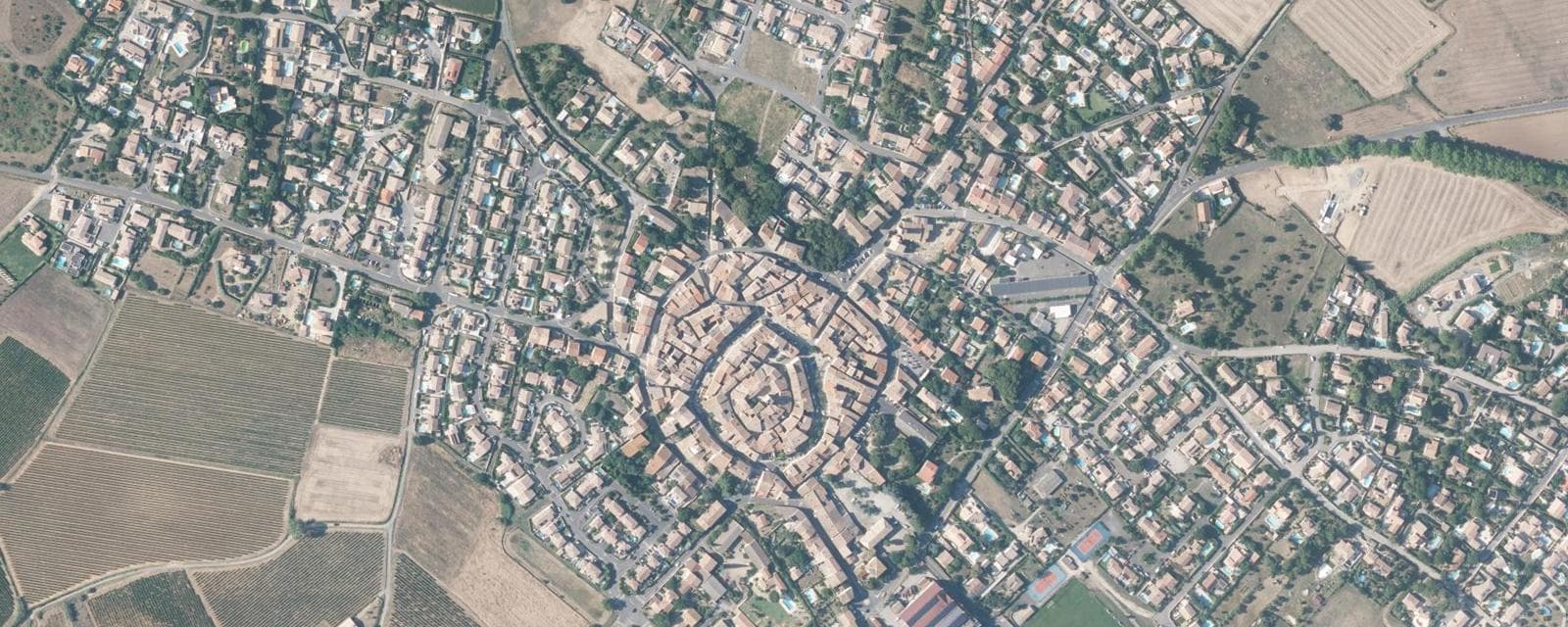 Vue aérienne de Alignan-du-Vent (Hérault)