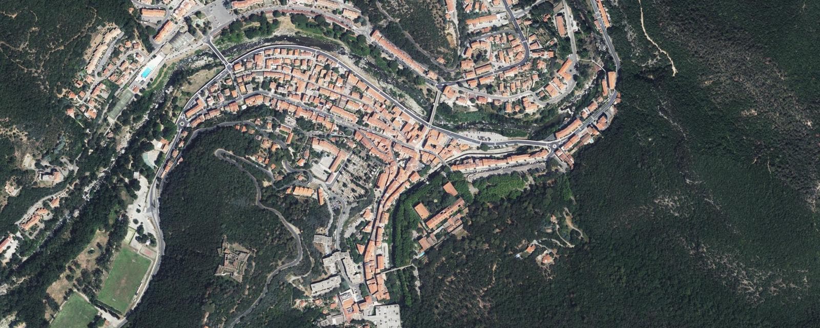 Vue aérienne de Amélie-les-Bains-Palalda (Pyrénées-Orientales)