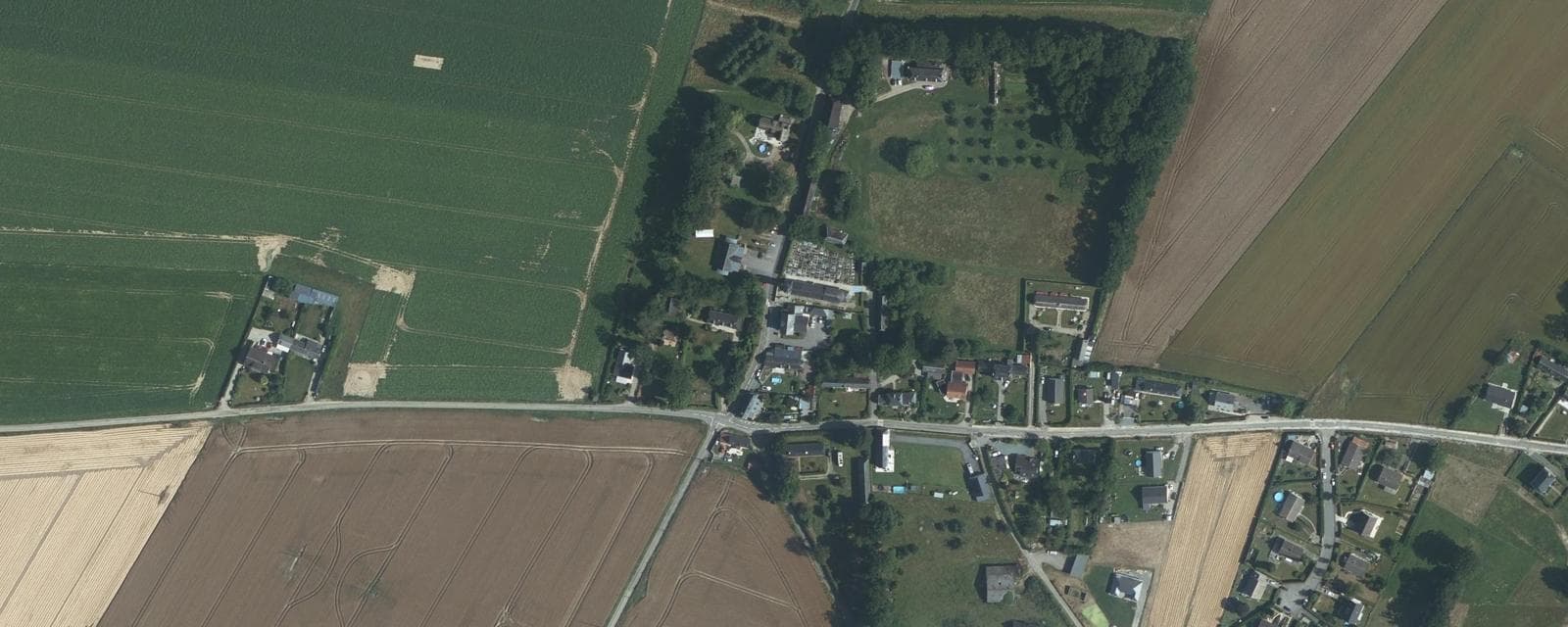 Vue aérienne de Ancourteville-sur-Héricourt (Seine-Maritime)