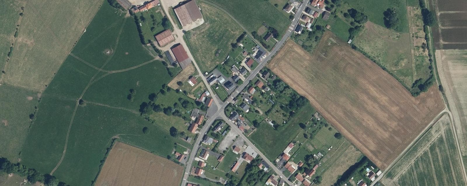 Vue aérienne de Andelain (Aisne)