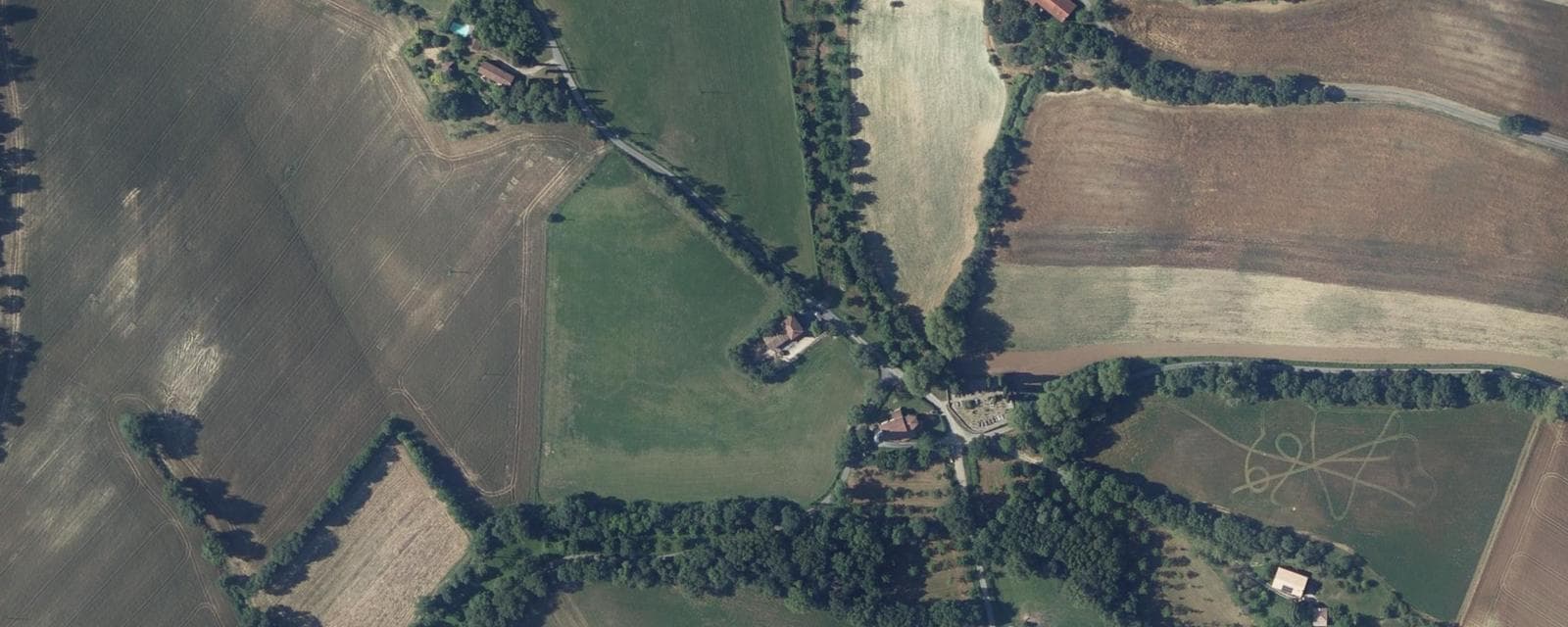 Vue aérienne de Appelle (Tarn)
