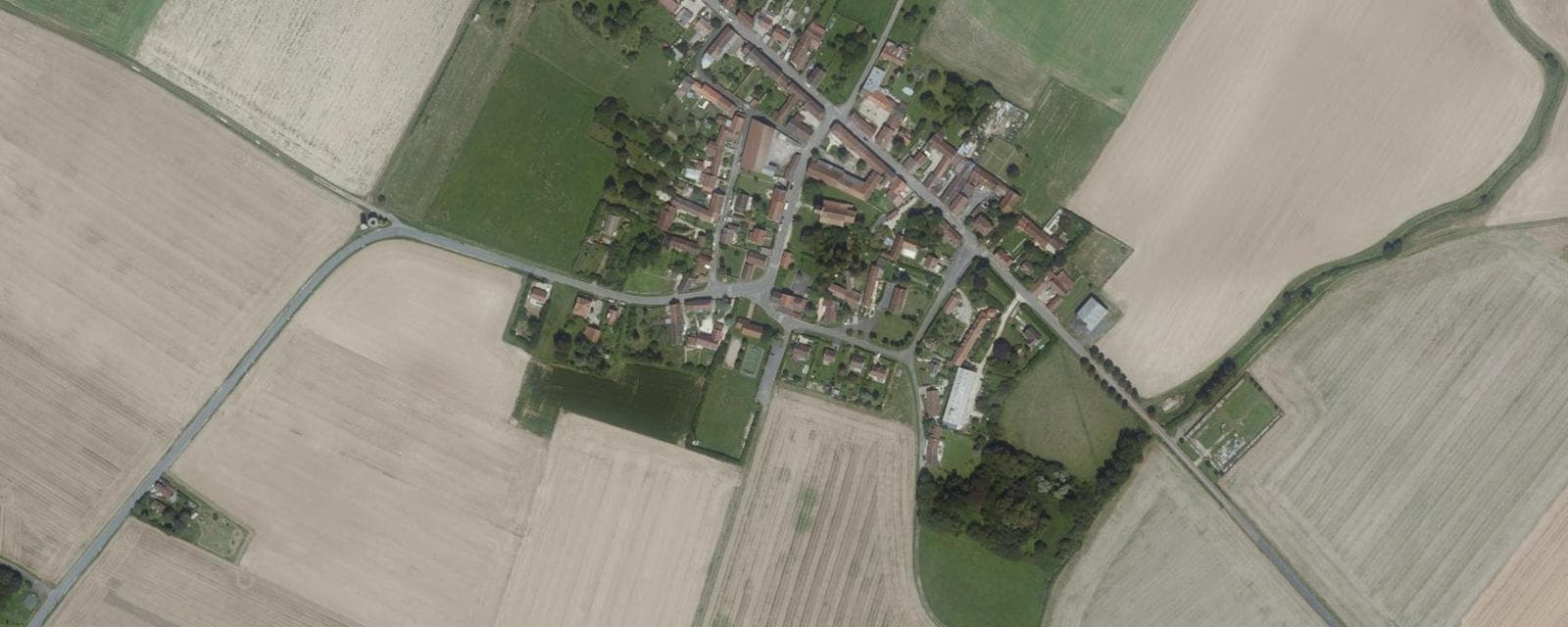 Vue aérienne de Augers-en-Brie (Seine-et-Marne)