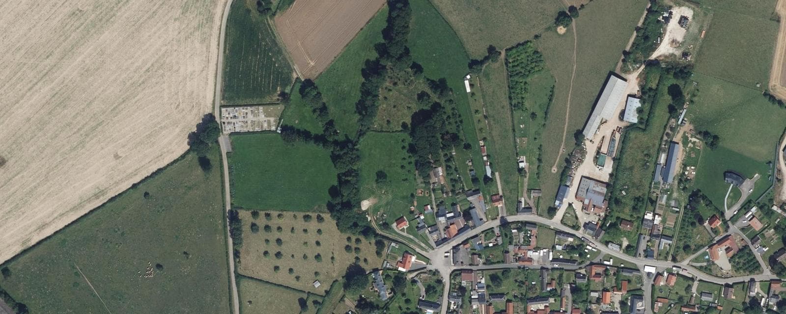 Vue aérienne de Aumâtre (Somme)