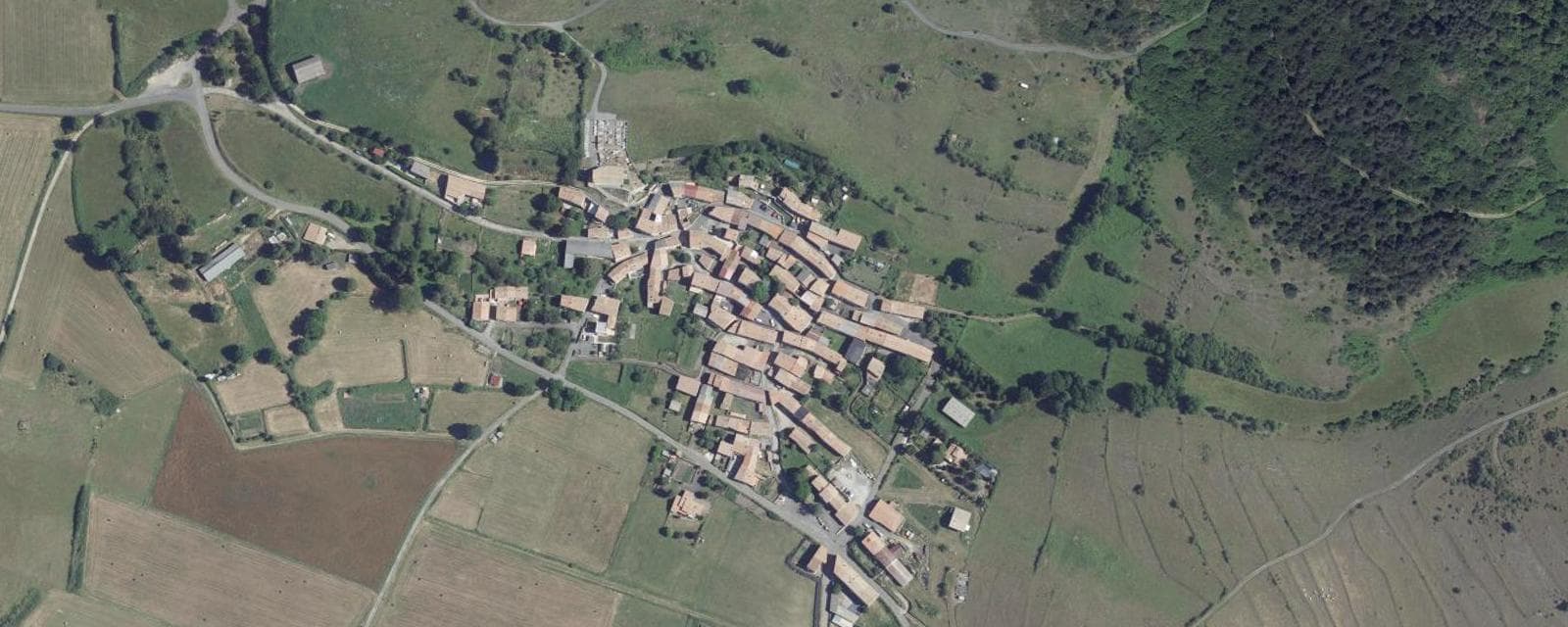 Vue aérienne de Aunat (Aude)