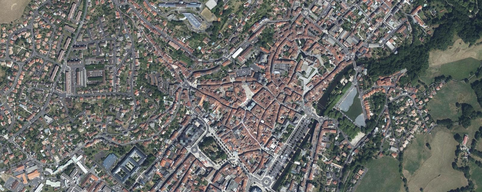 Vue aérienne de Aurillac (Cantal)