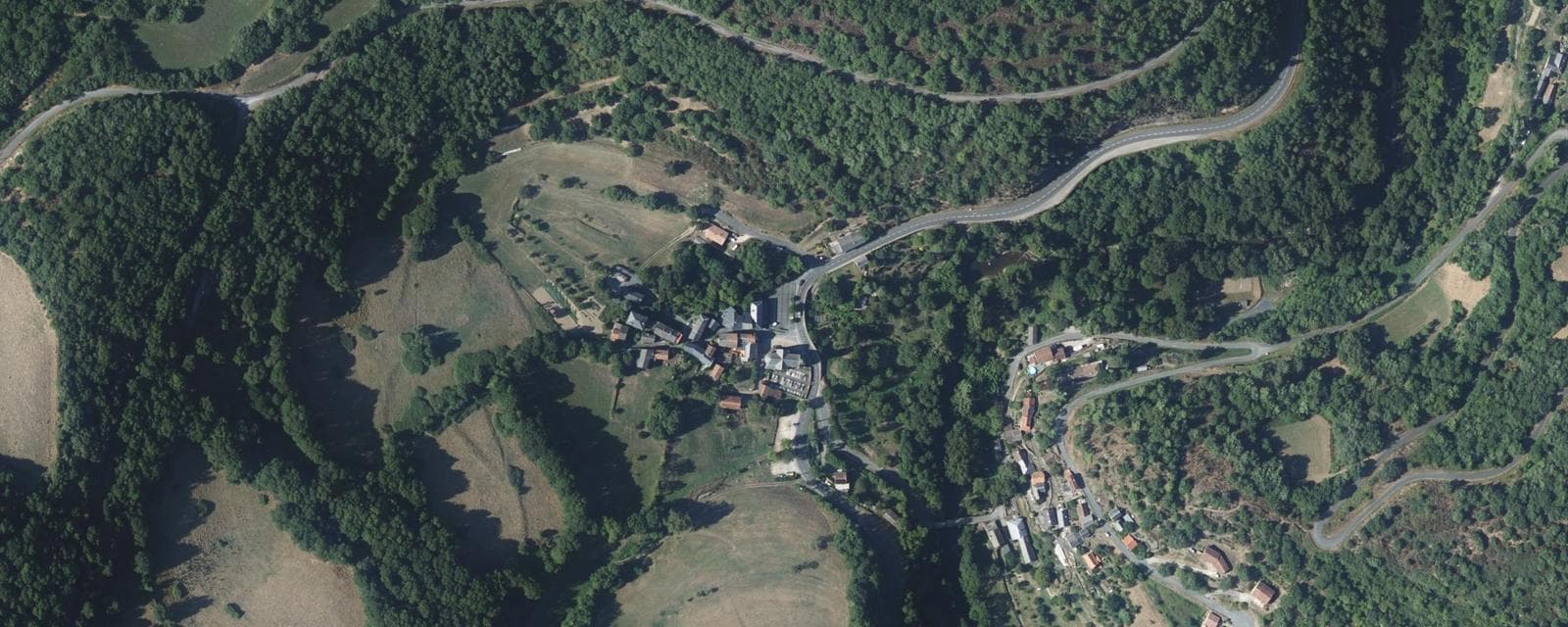 Vue aérienne de Balaguier-sur-Rance (Aveyron)
