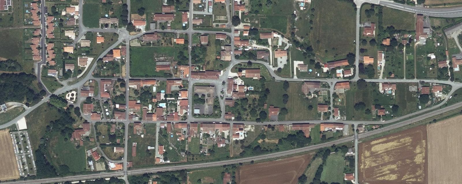 Vue aérienne de Beauchalot (Haute-Garonne)