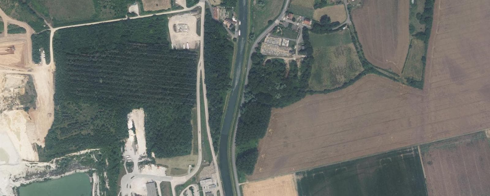 Vue aérienne de Beffes (Cher)