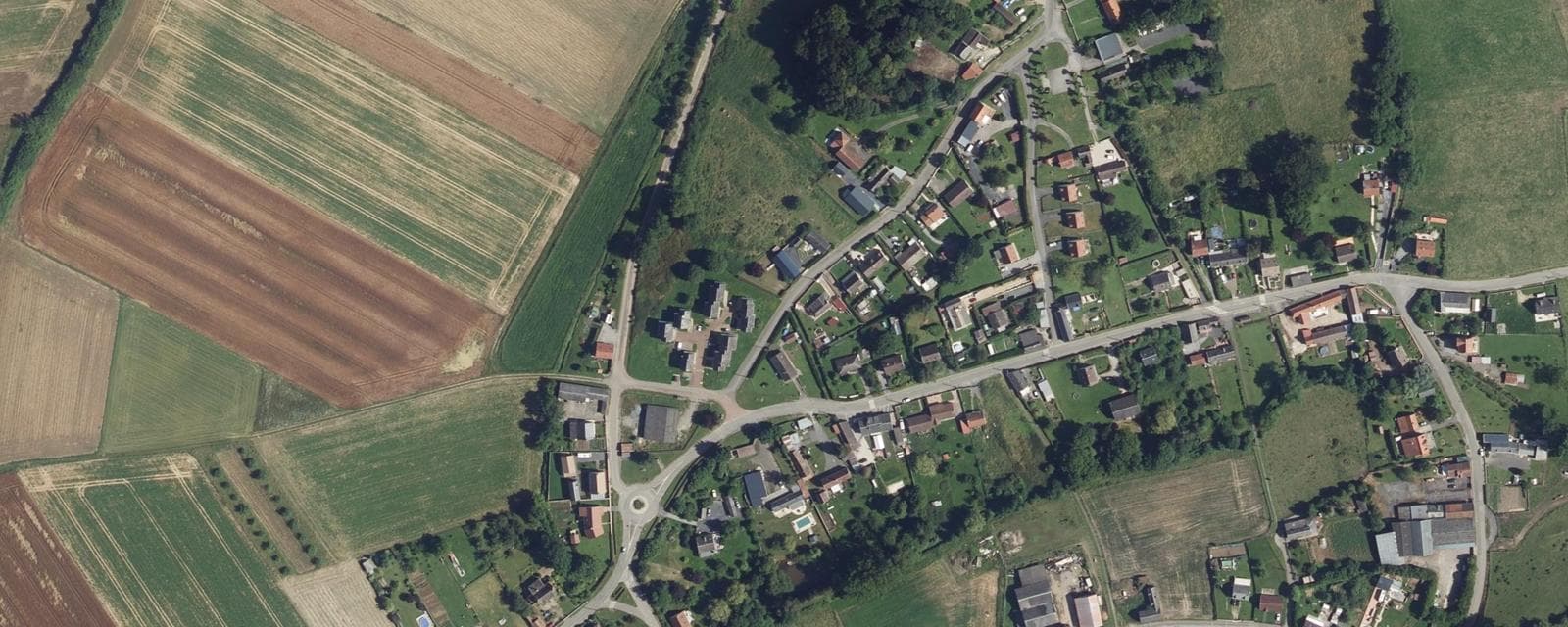 Vue aérienne de Berlancourt (Oise)