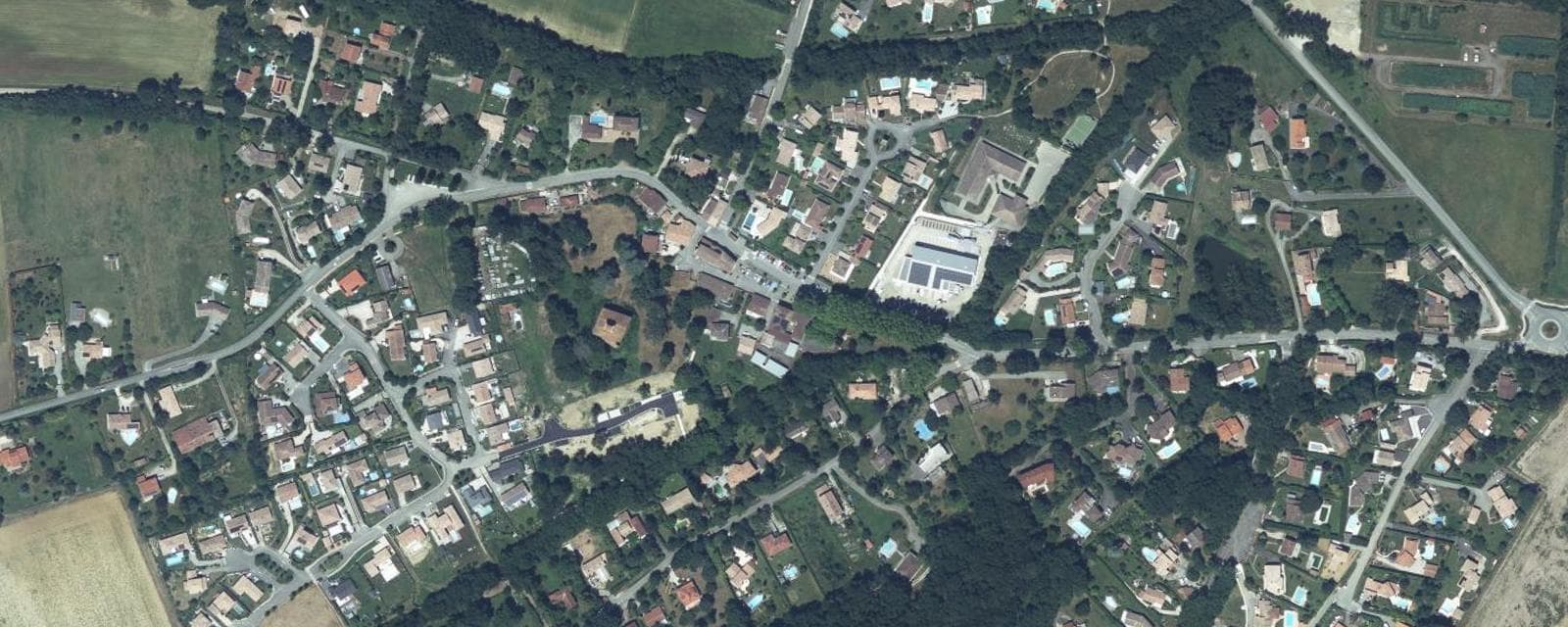 Vue aérienne de Bonrepos-sur-Aussonnelle (Haute-Garonne)