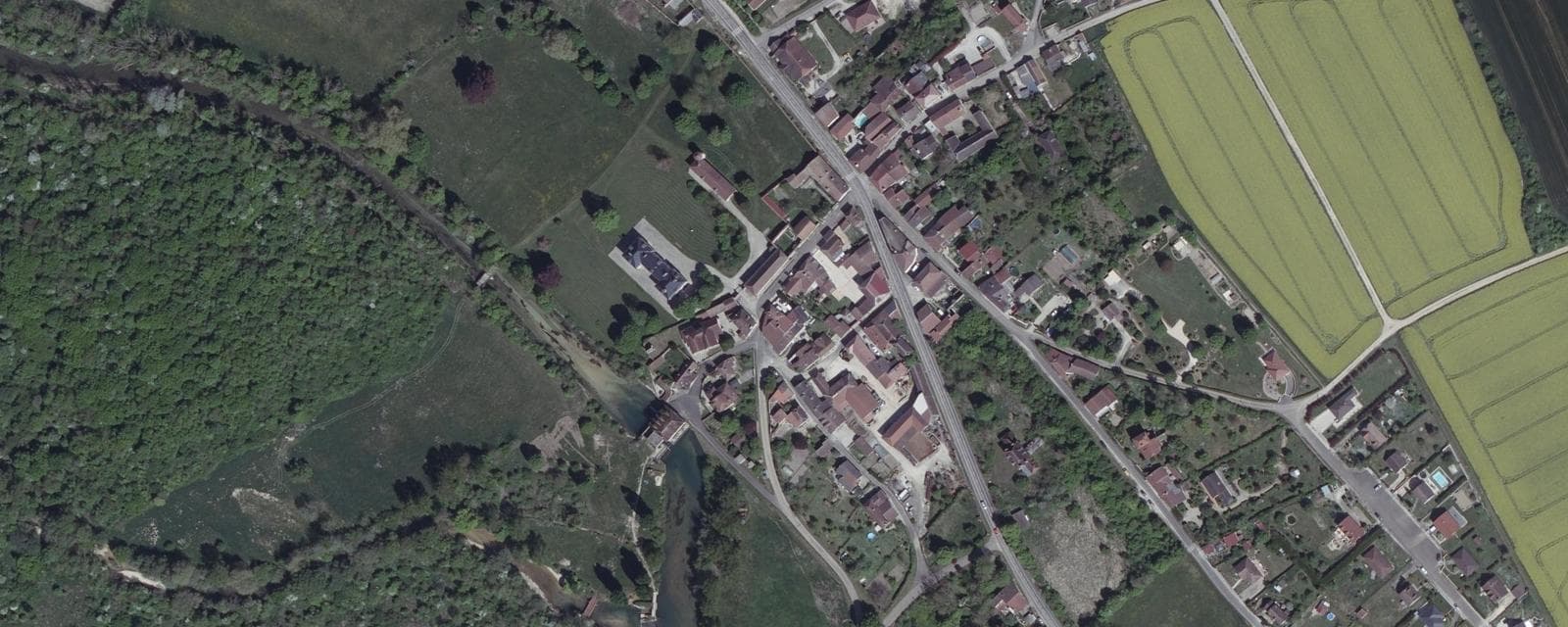 Vue aérienne de Bossancourt (Aube)