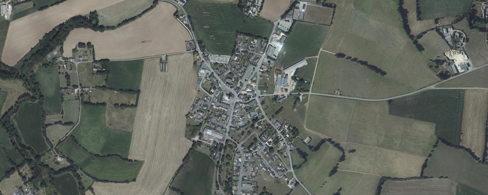 Vue aérienne de Brecé (Mayenne)