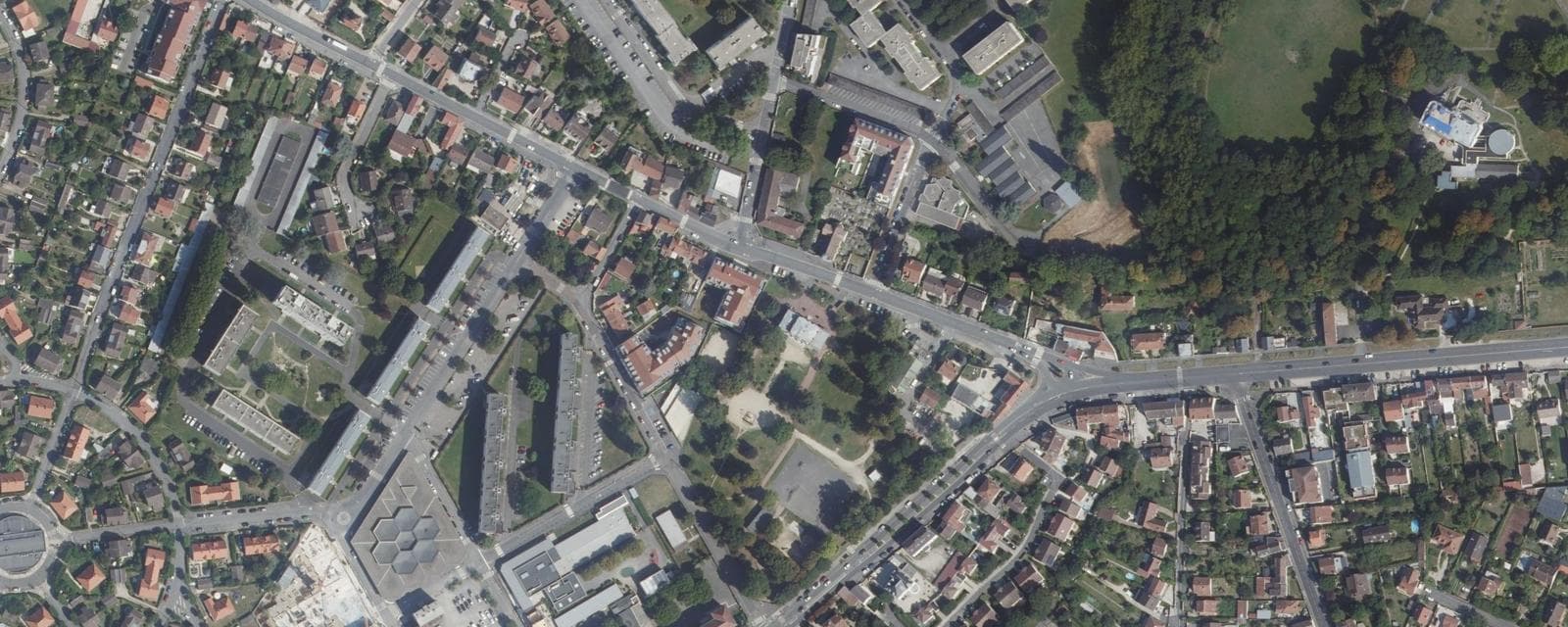 Vue aérienne de Brou-sur-Chantereine (Seine-et-Marne)