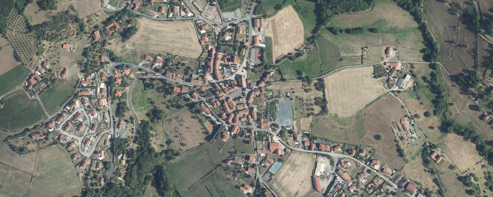 Vue aérienne de Brullioles (Rhône)