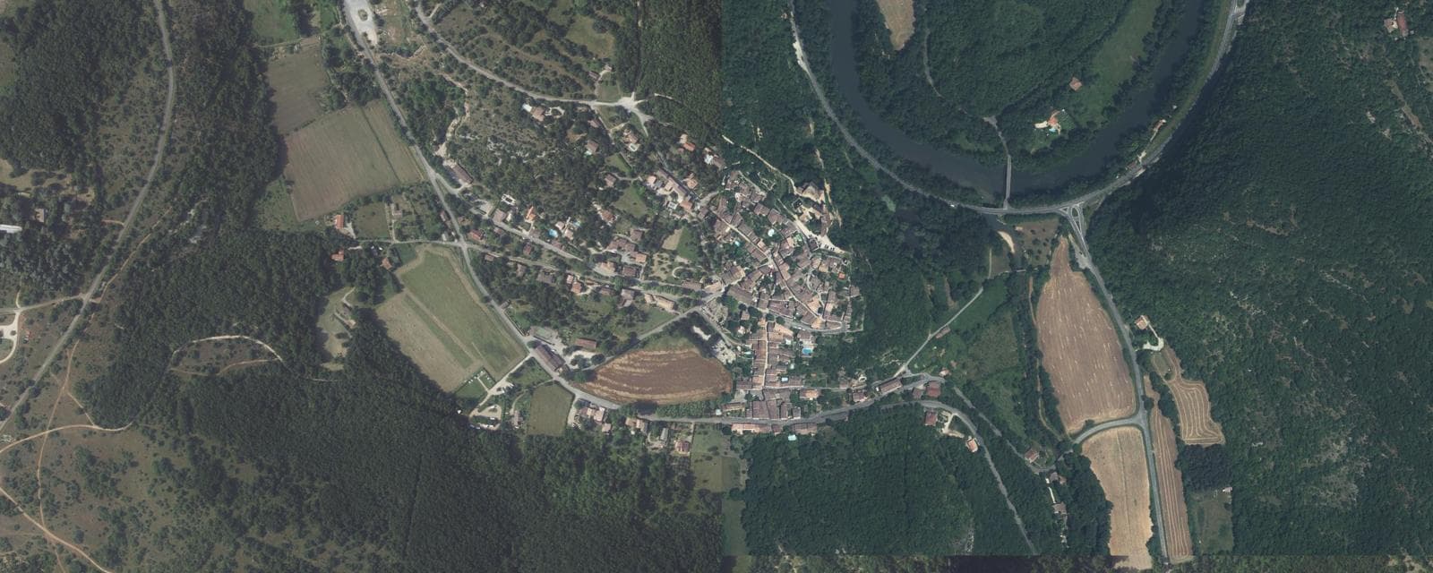 Vue aérienne de Bruniquel (Tarn-et-Garonne)