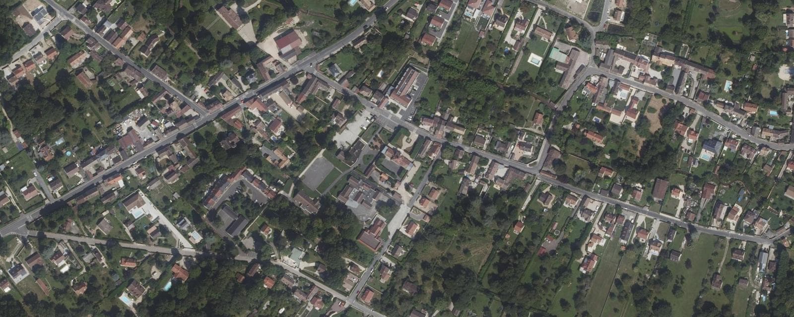 Vue aérienne de Cély (Seine-et-Marne)