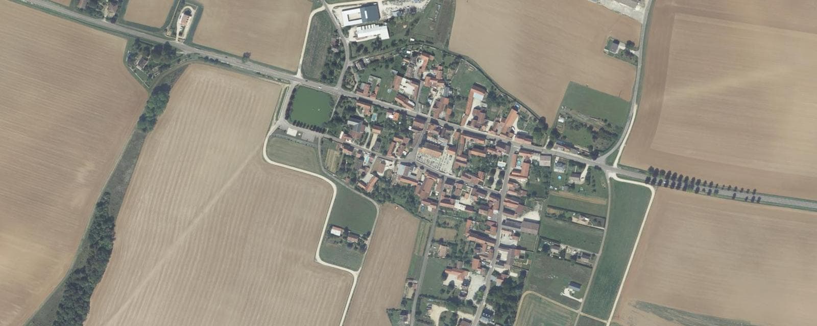 Vue aérienne de Cérilly (Côte-d'Or)