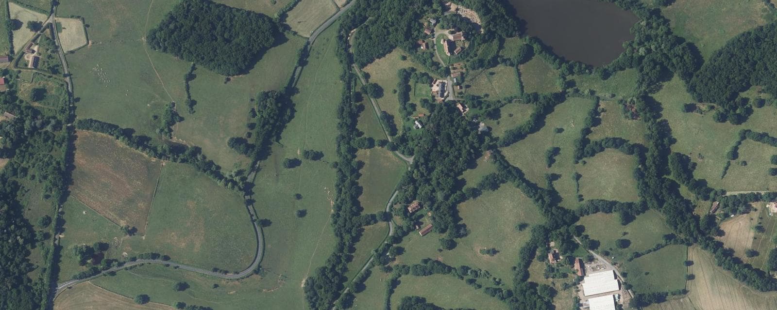 Vue aérienne de Châtelperron (Allier)