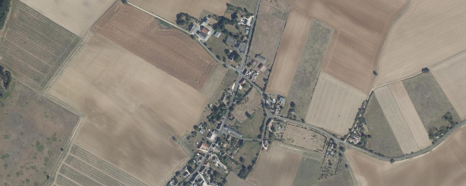 Vue aérienne de Chaumoux-Marcilly (Cher)