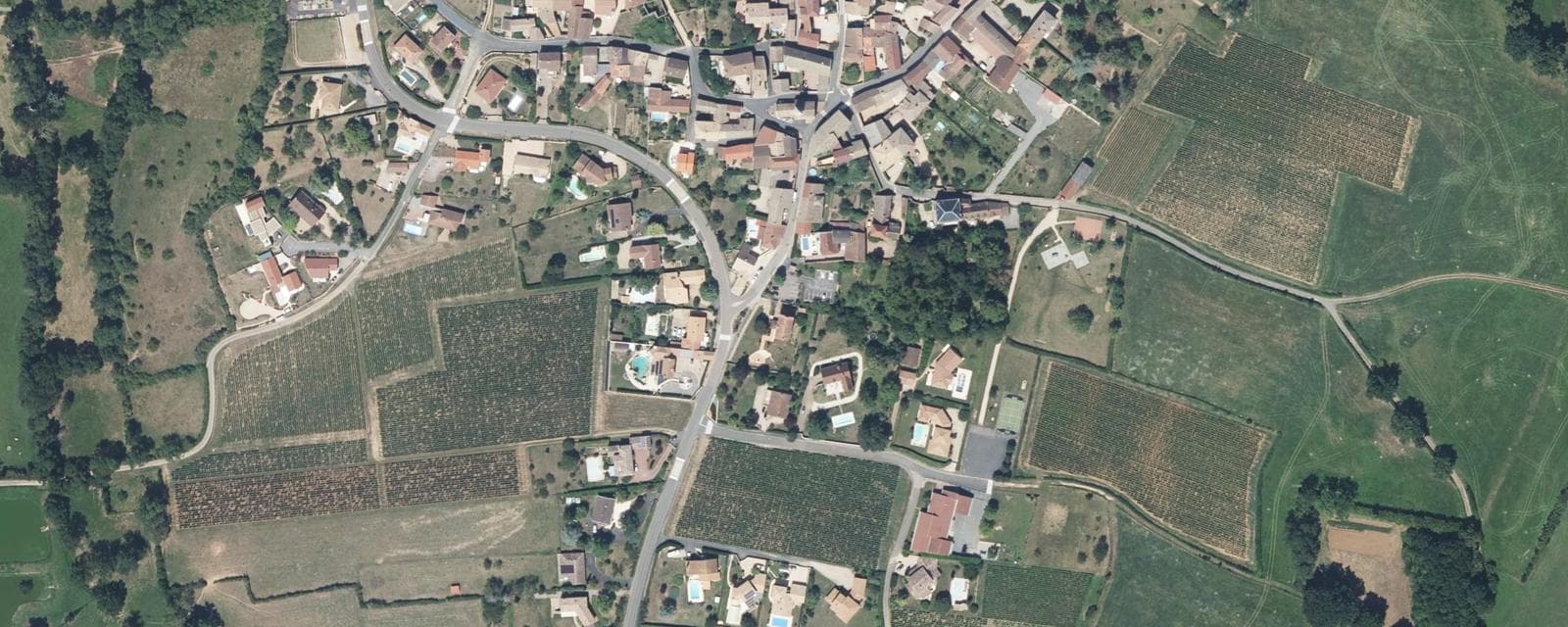 Vue aérienne de Chevagny-les-Chevrières (Saône-et-Loire)