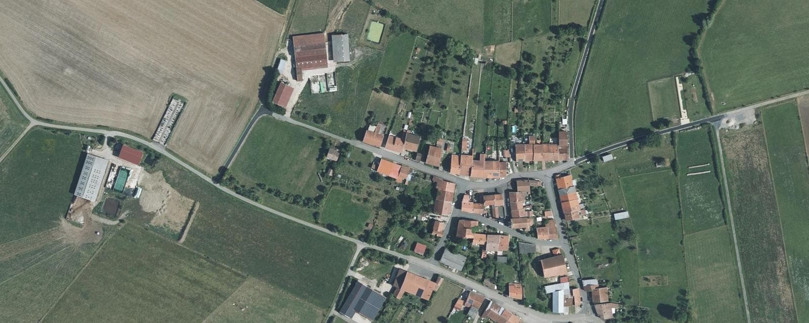 Vue aérienne de Chicourt (Moselle)