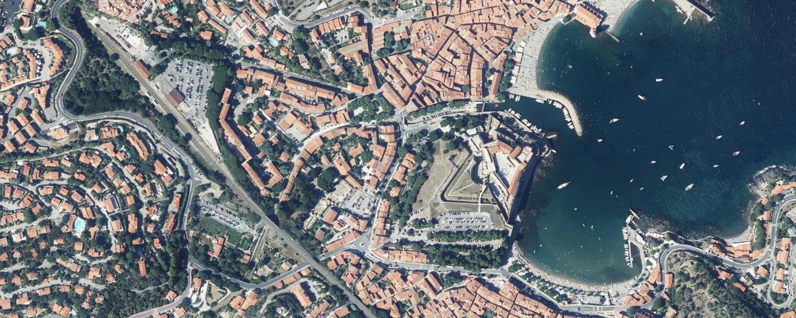 Vue aérienne de Collioure (Pyrénées-Orientales)