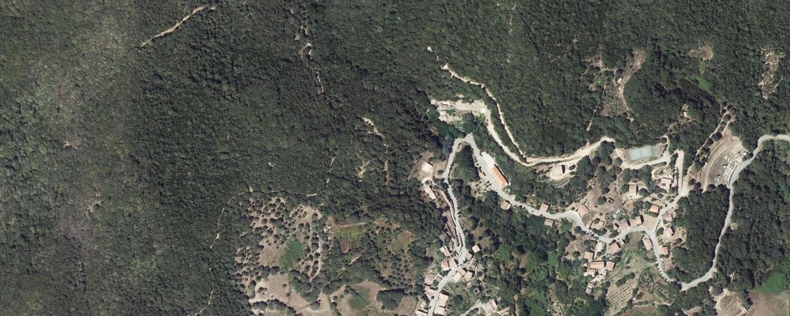Vue aérienne de Corrano (Corse-du-Sud)