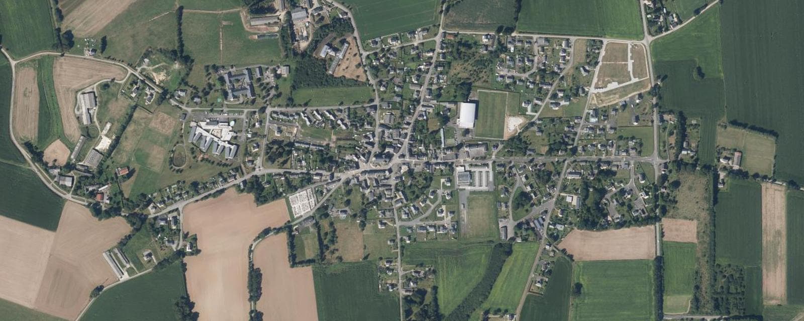 Vue aérienne de Crédin (Morbihan)