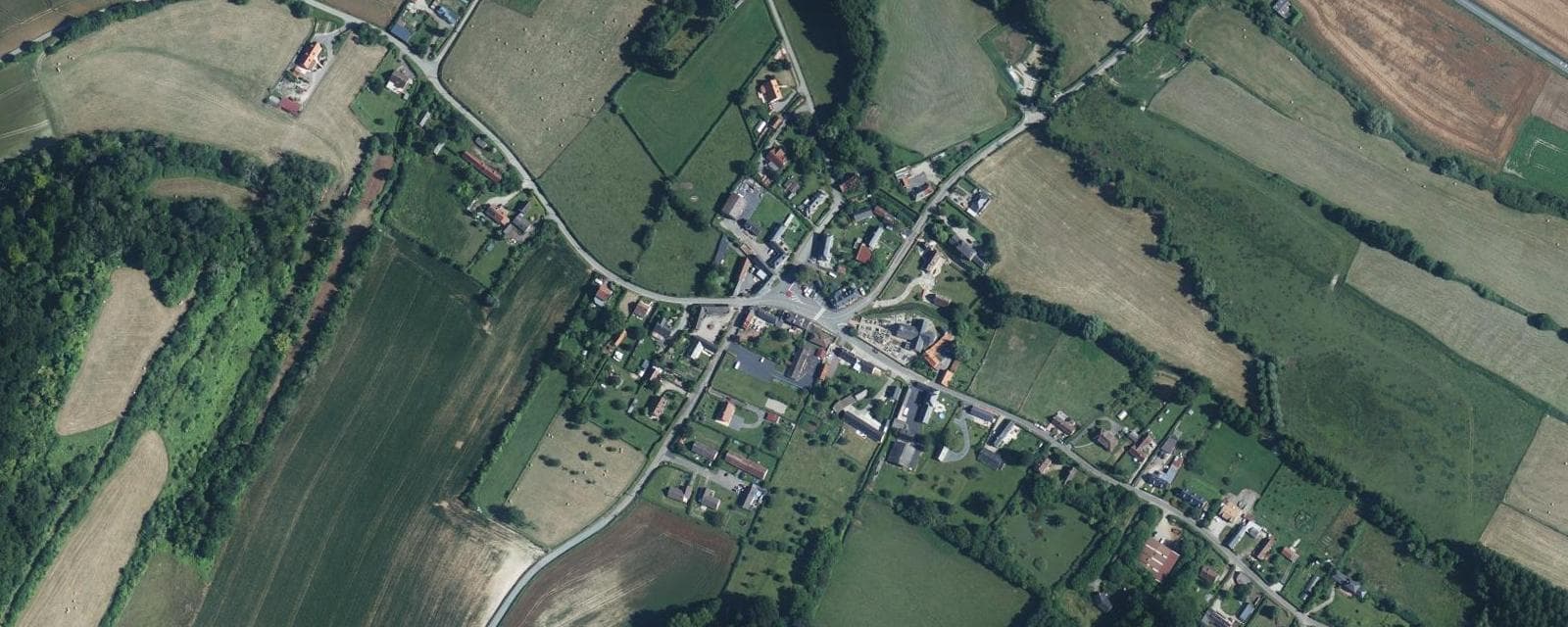 Vue aérienne de Cuverville-sur-Yères (Seine-Maritime)