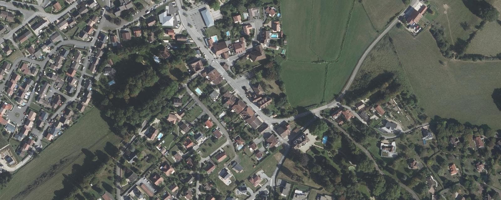 Vue aérienne de Devecey (Doubs)