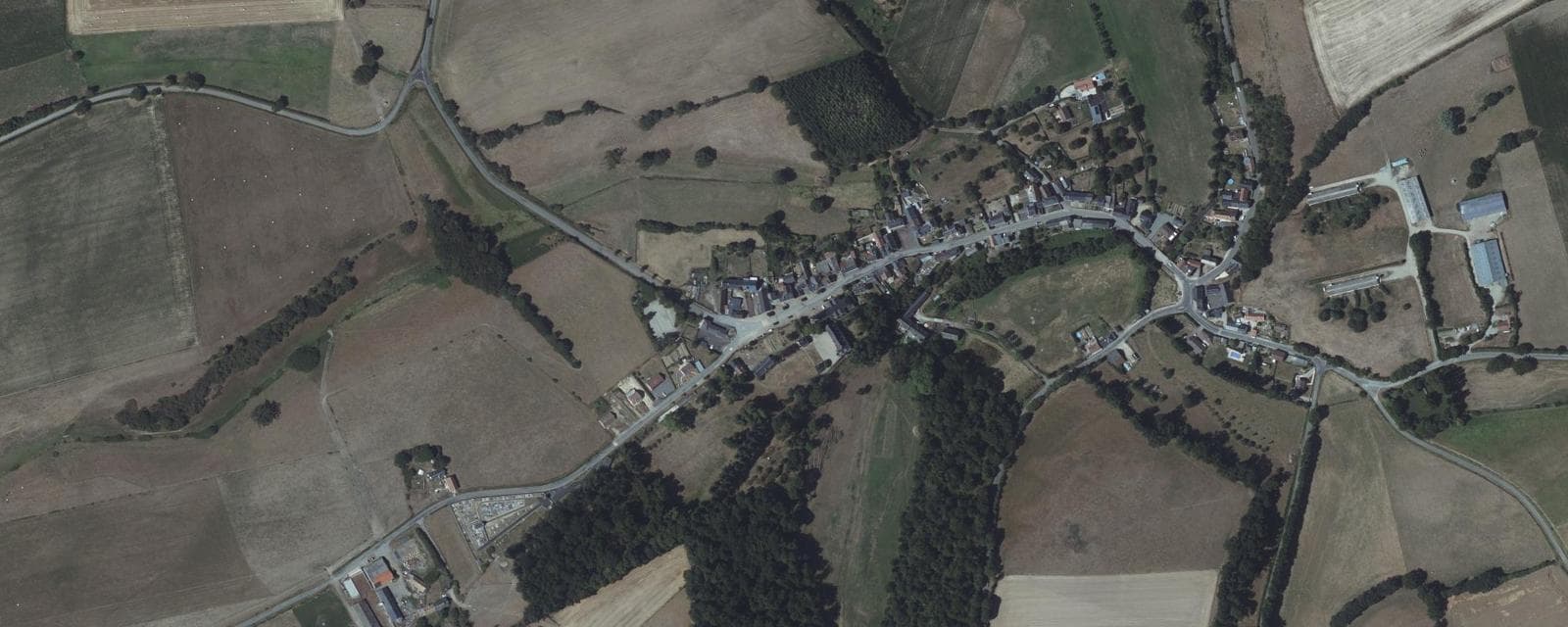 Vue aérienne de Douillet (Sarthe)