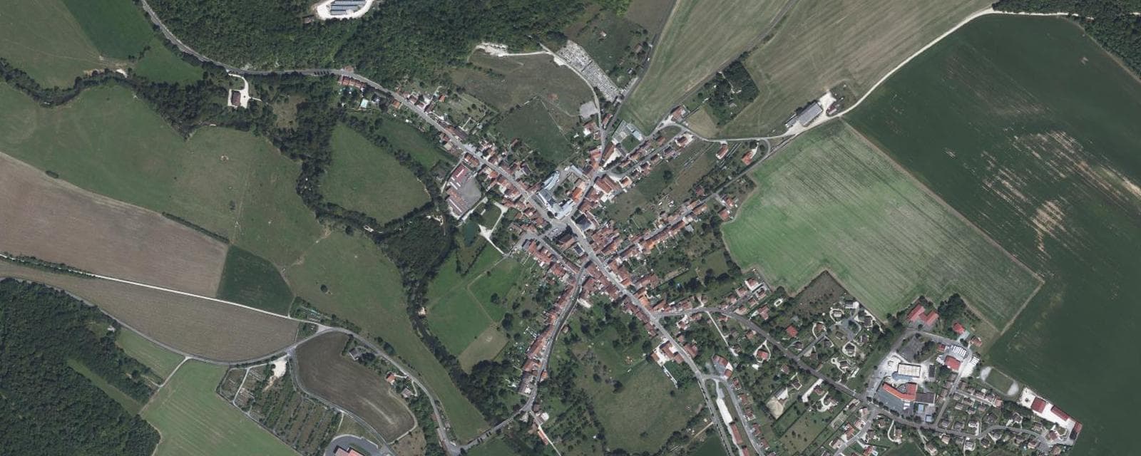 Vue aérienne de Doulaincourt-Saucourt (Haute-Marne)
