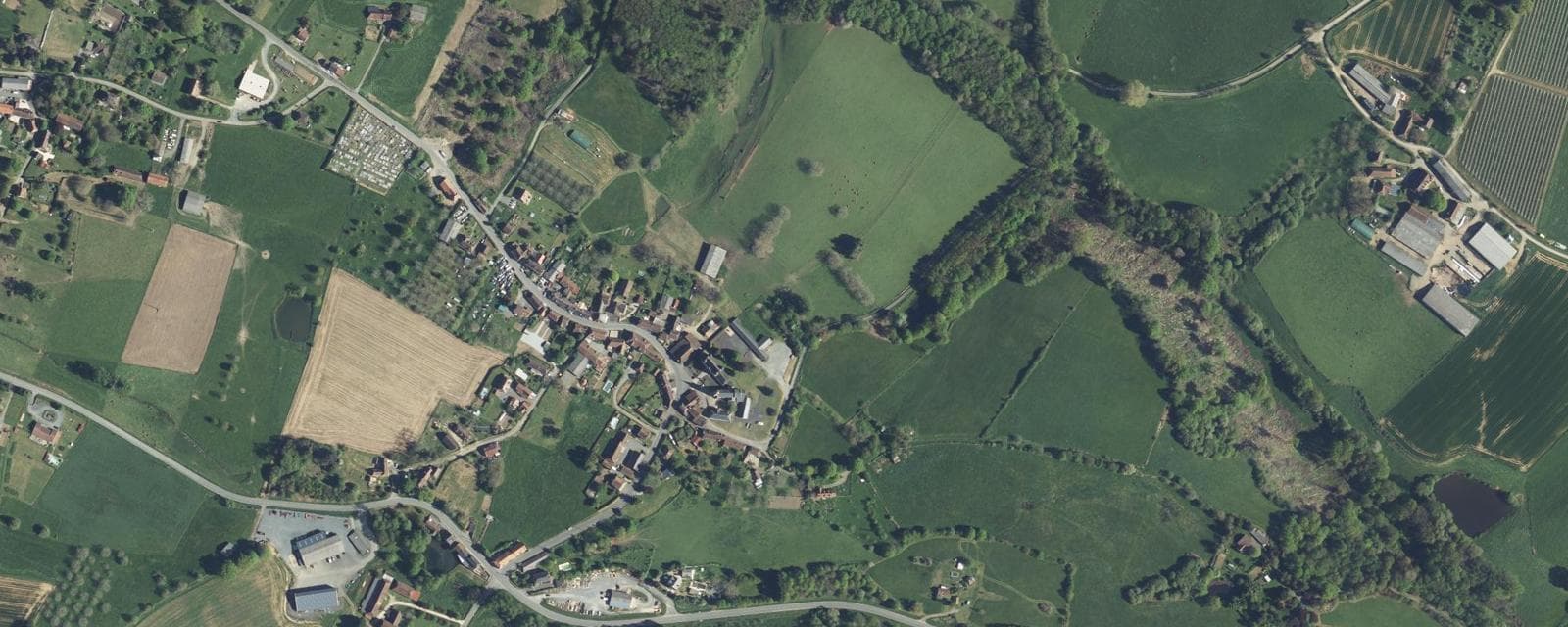 Vue aérienne de Dussac (Dordogne)