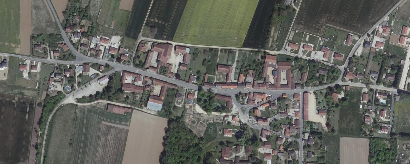 Vue aérienne de Écriennes (Marne)