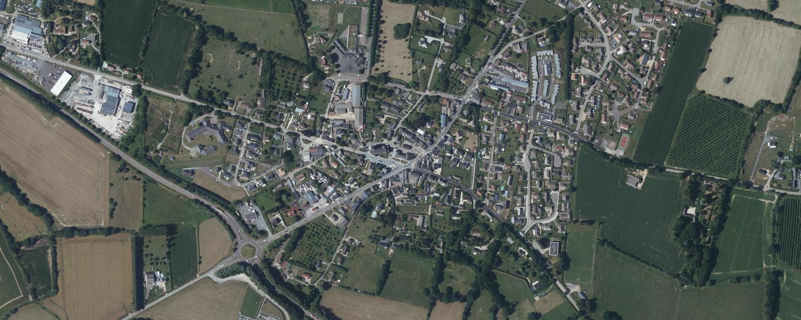 Vue aérienne de Épaignes (Eure)