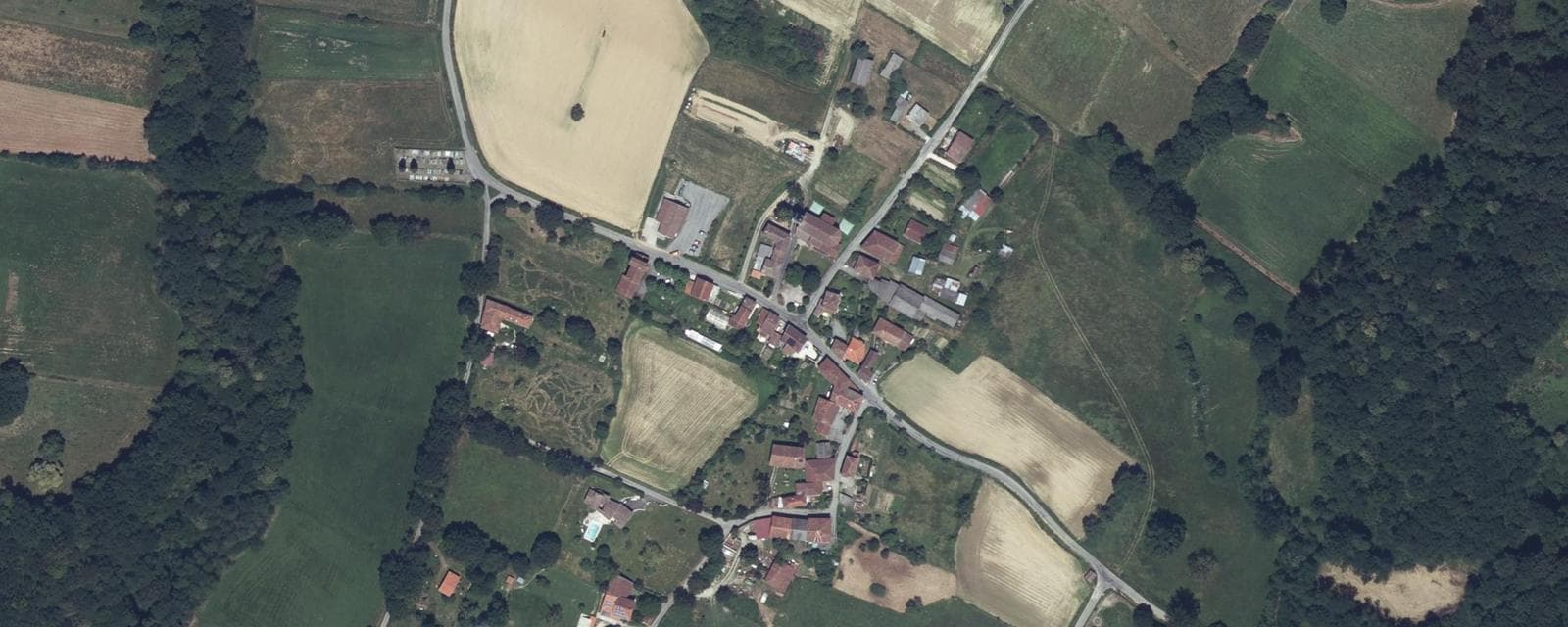 Vue aérienne de Escoulis (Haute-Garonne)