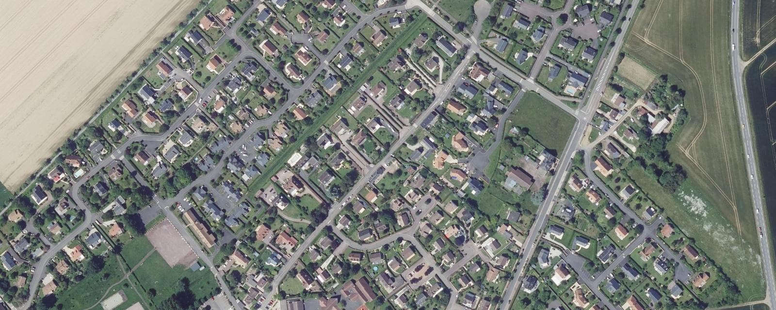 Vue aérienne de Éterville (Calvados)