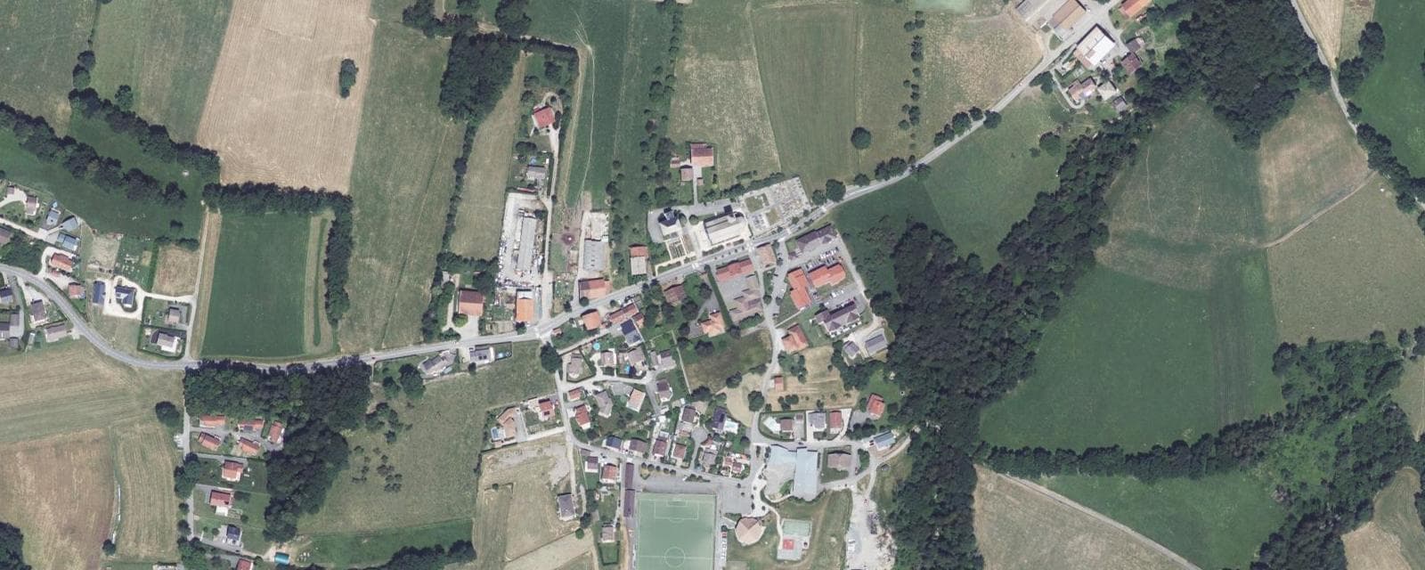 Vue aérienne de Féternes (Haute-Savoie)