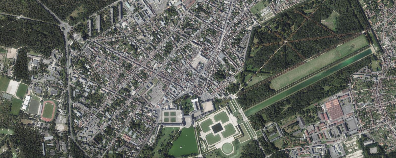 Vue aérienne de Fontainebleau (Seine-et-Marne)