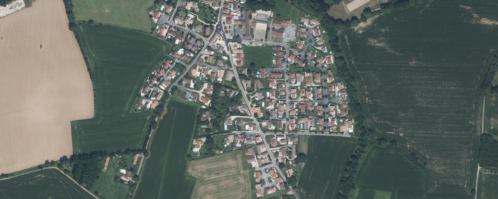 Vue aérienne de Francheleins (Ain)