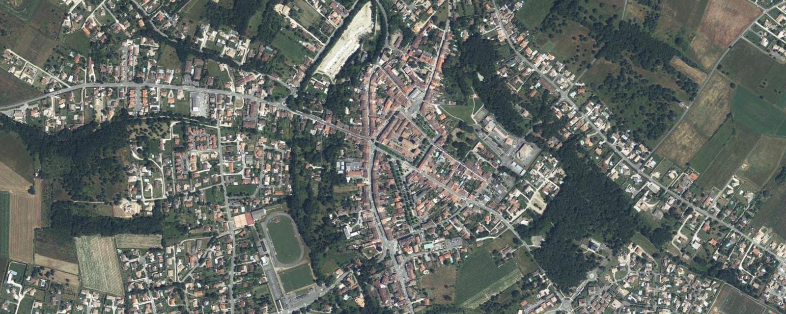 Vue aérienne de Fronton (Haute-Garonne)