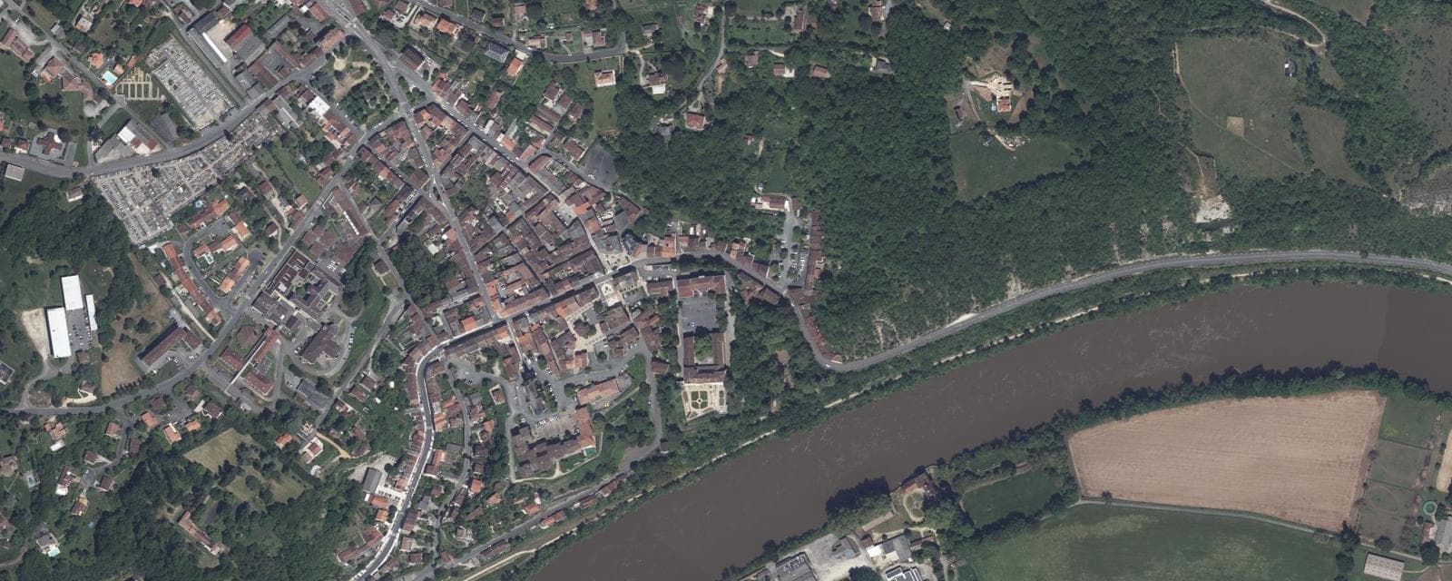 Vue aérienne de Fumel (Lot-et-Garonne)