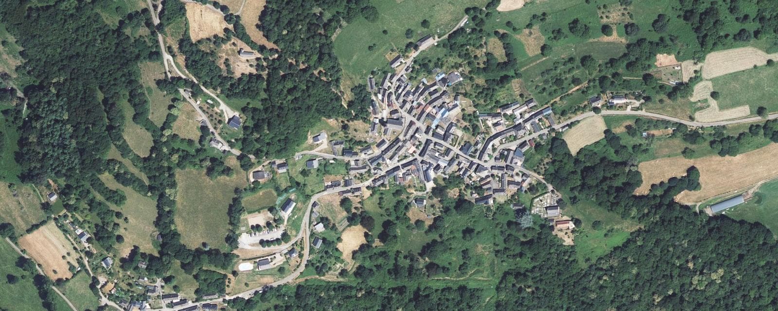 Vue aérienne de Galey (Ariège)
