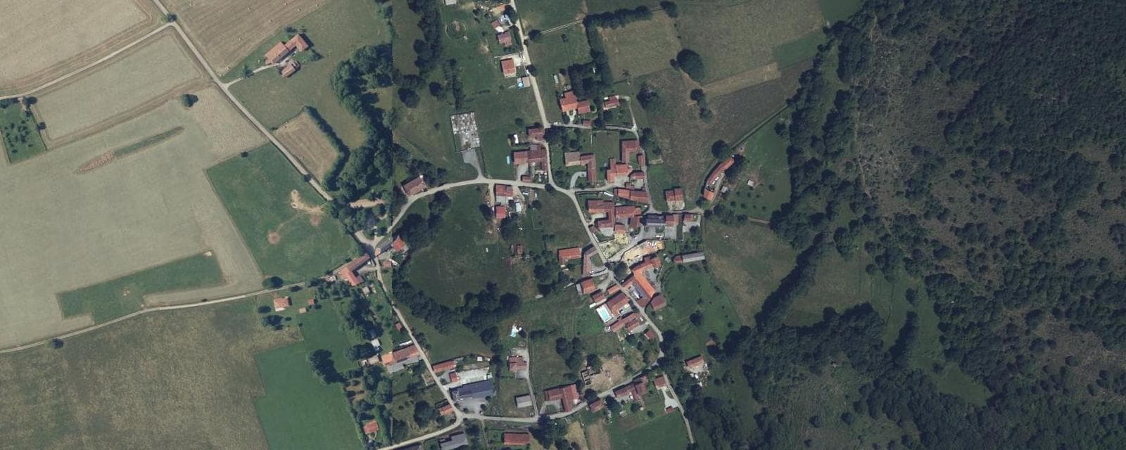Vue aérienne de Générest (Hautes-Pyrénées)