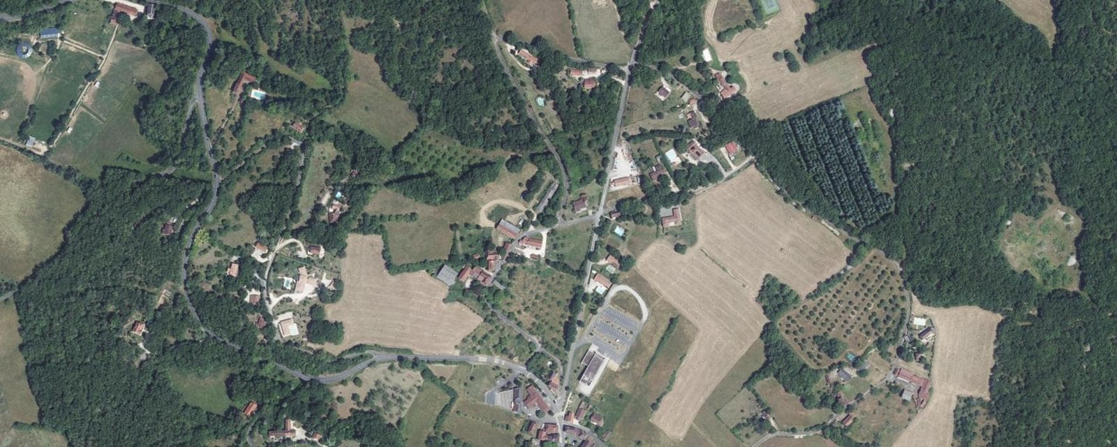 Vue aérienne de Gindou (Lot)