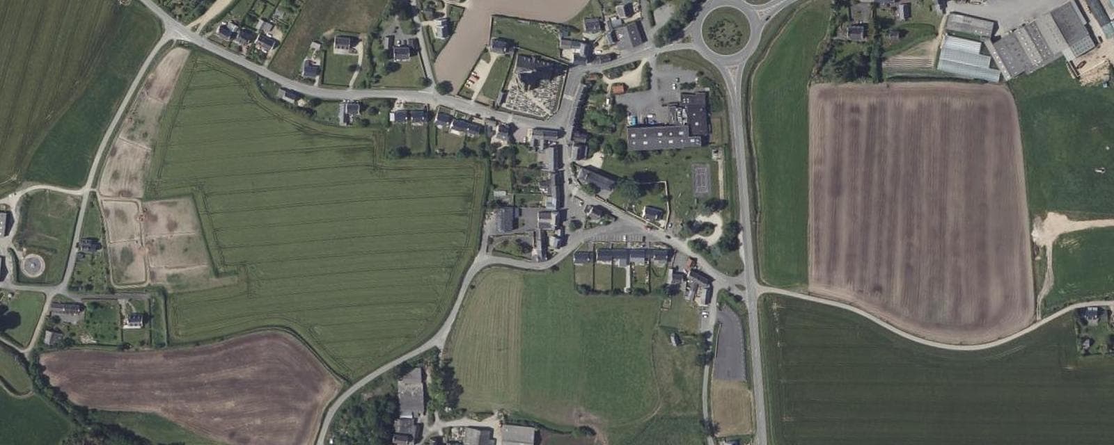 Vue aérienne de Goulven (Finistère)