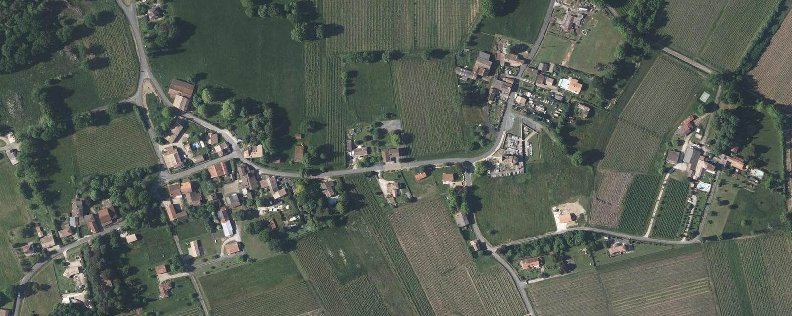Vue aérienne de Gours (Gironde)