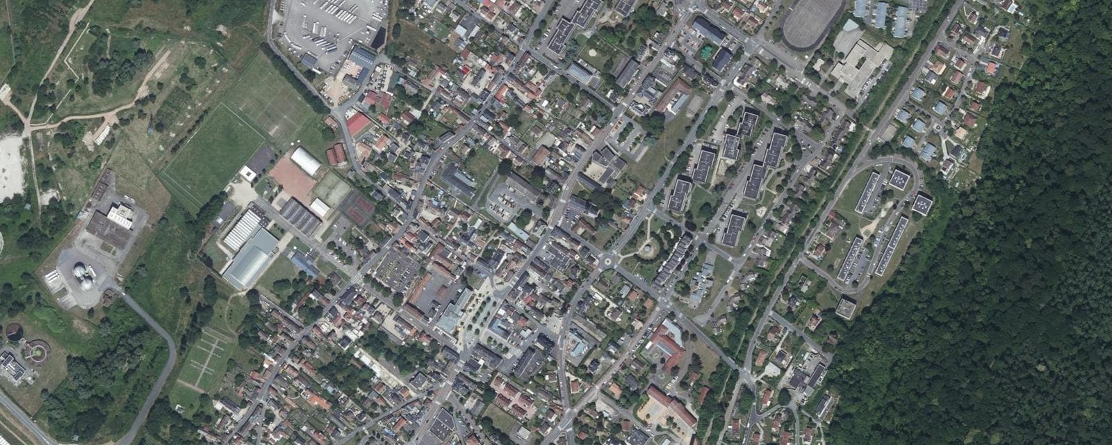 Vue aérienne de Grand-Couronne (Seine-Maritime)